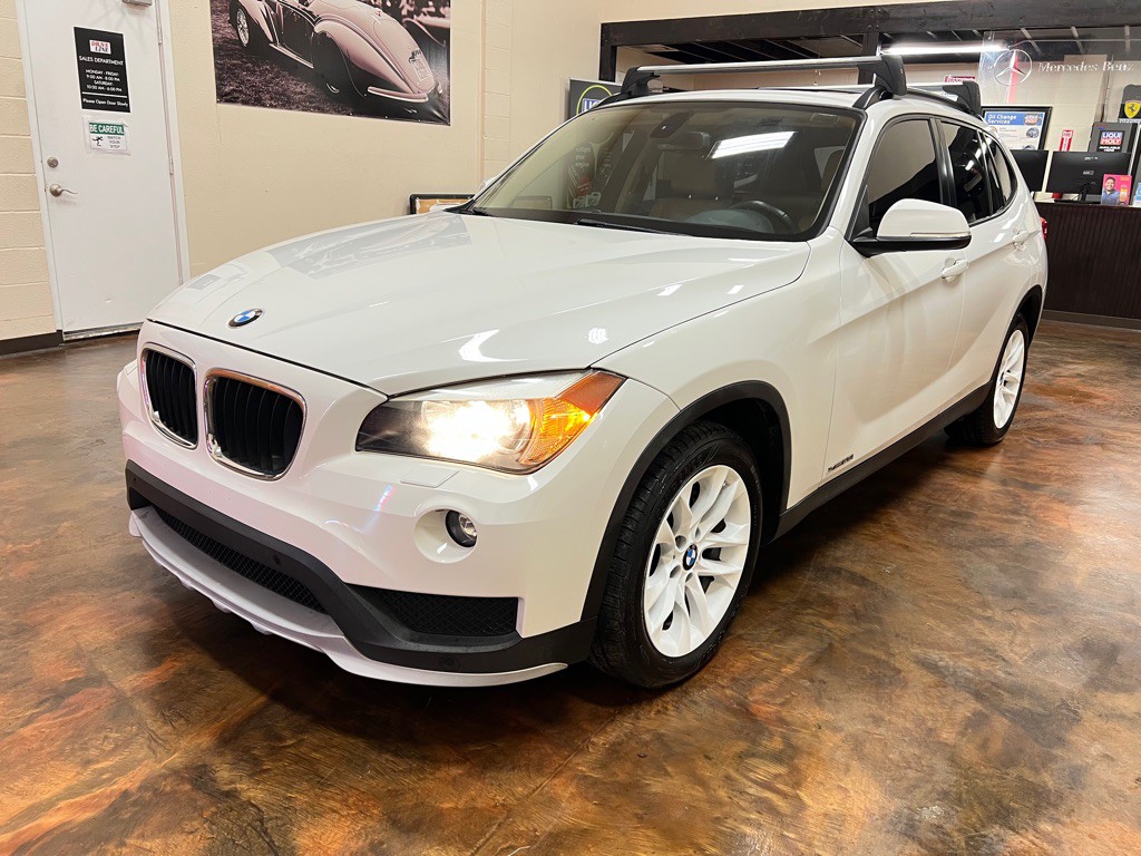 2015 BMW X1 Image 5