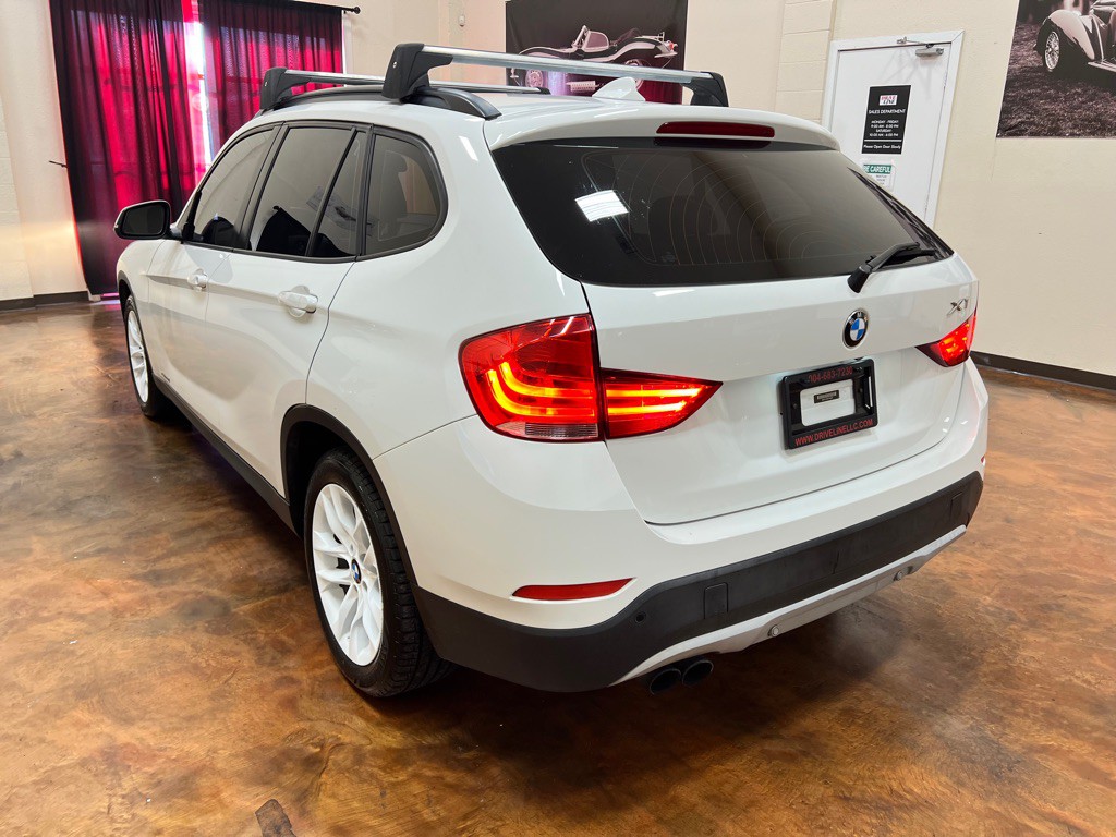 2015 BMW X1 Image 7