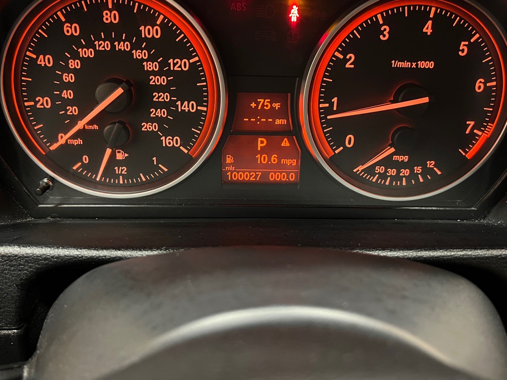 2015 BMW X1 Image 16