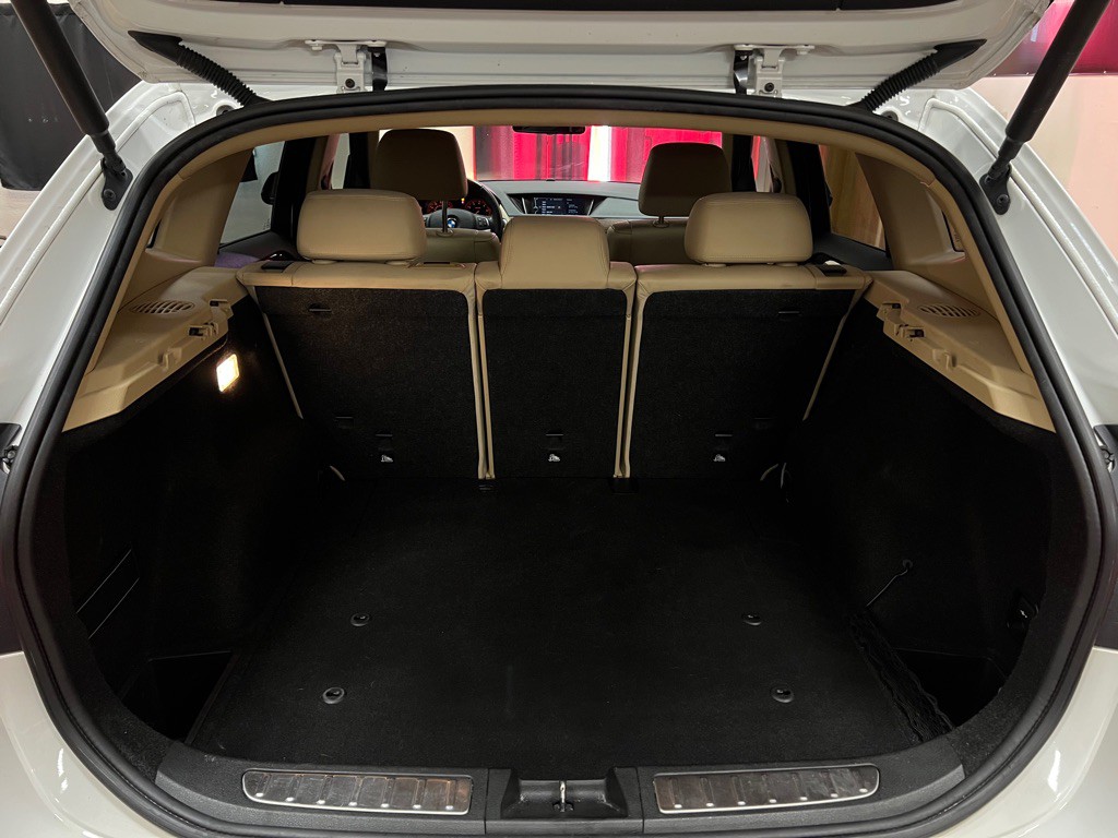 2015 BMW X1 Image 32