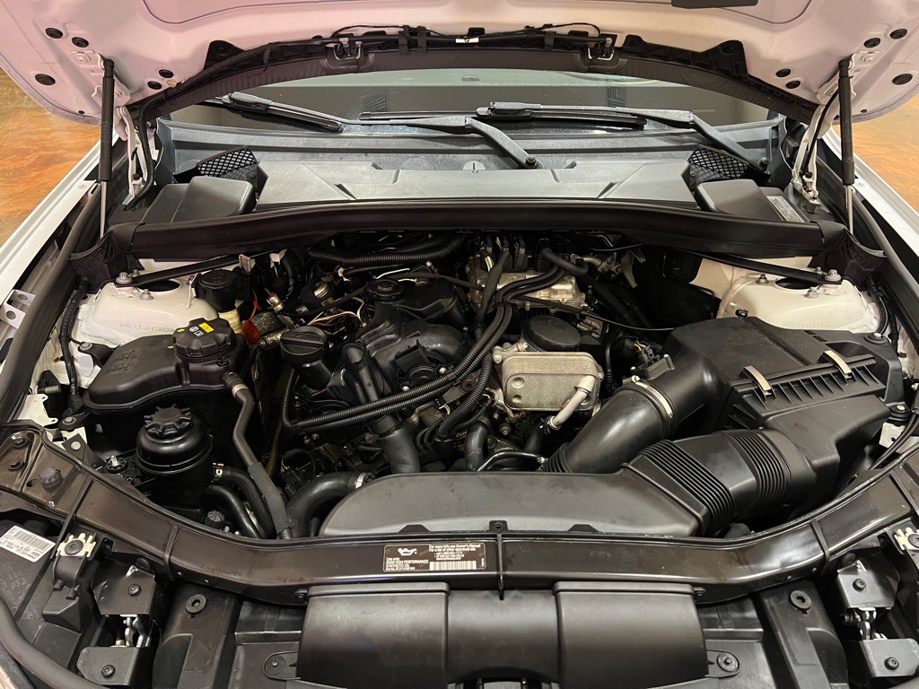 2015 BMW X1 Image 33