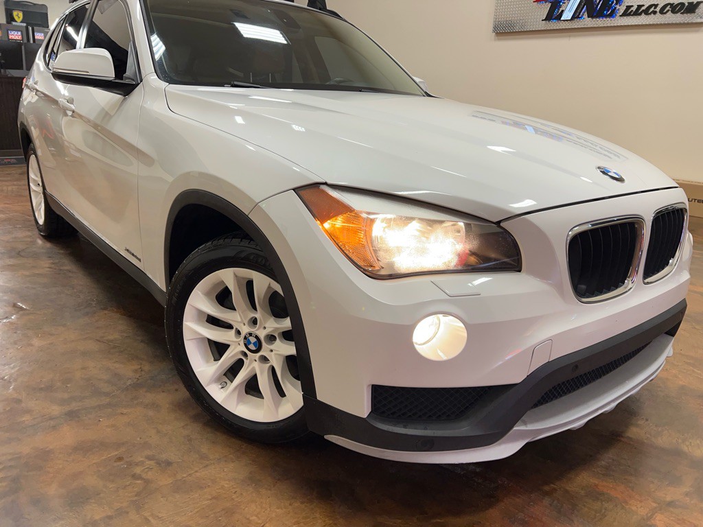 2015 BMW X1 Image 34