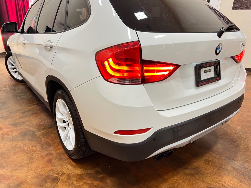 2015 BMW X1 Image 35