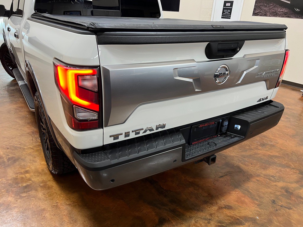 2020 Nissan Titan Image 47