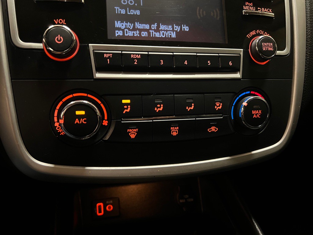 2017 Nissan Altima Image 25