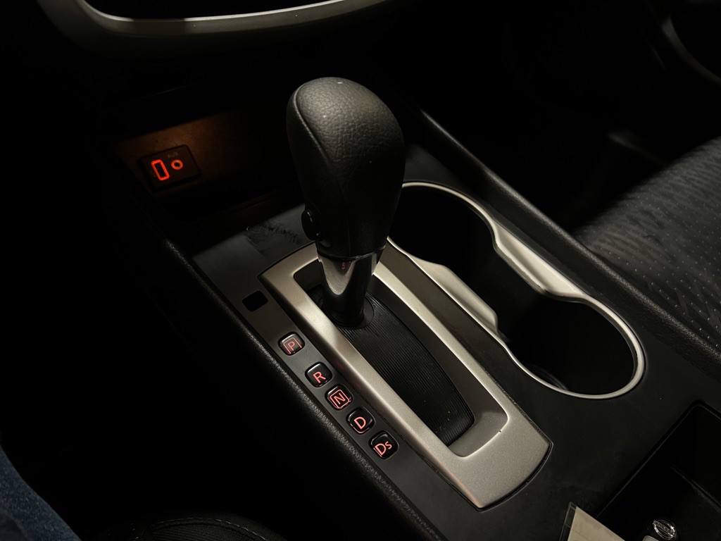 2017 Nissan Altima Image 26