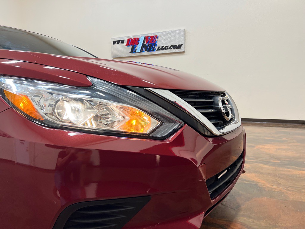 2017 Nissan Altima Image 42