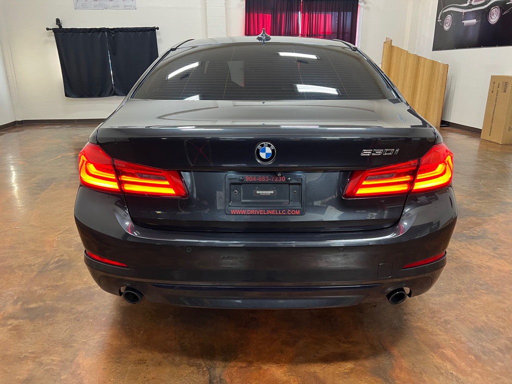 2018 BMW 5 Series Image 8