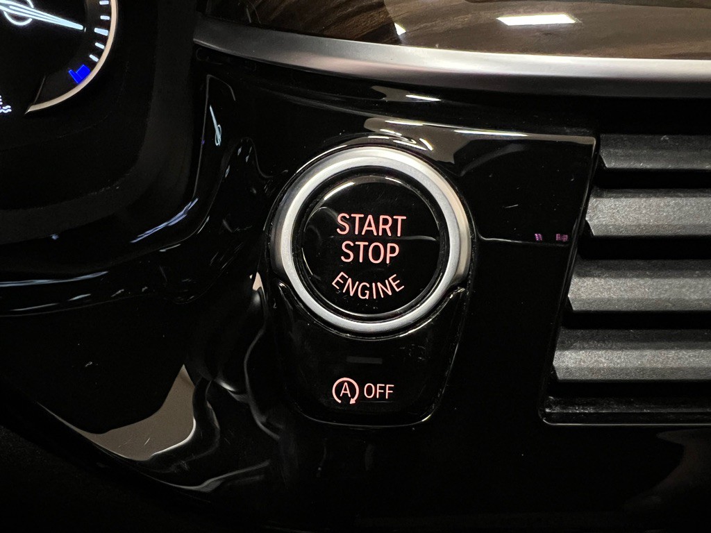 2018 BMW 5 Series Image 22