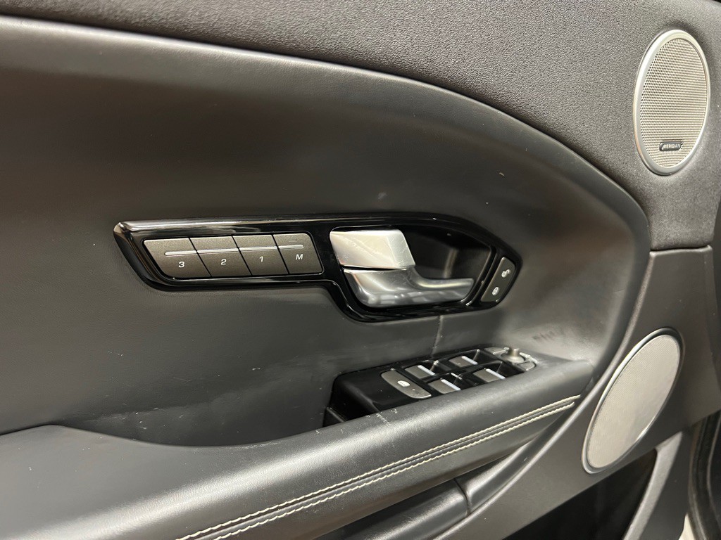 2018 Land Rover Range Rover Evoque Image 30