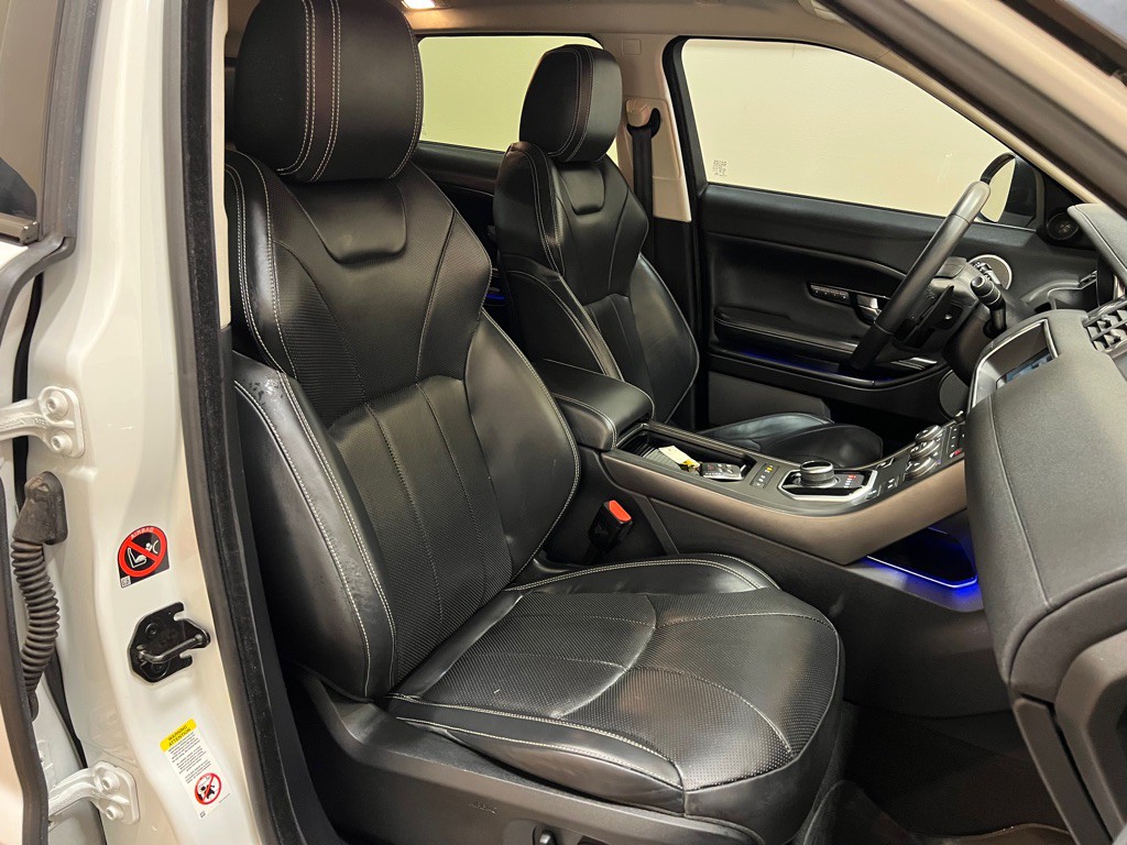 2018 Land Rover Range Rover Evoque Image 37