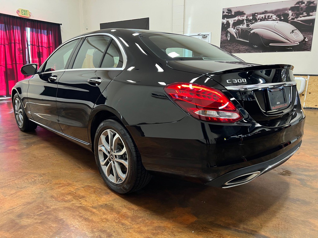 2018 Mercedes-Benz C-Class Image 7