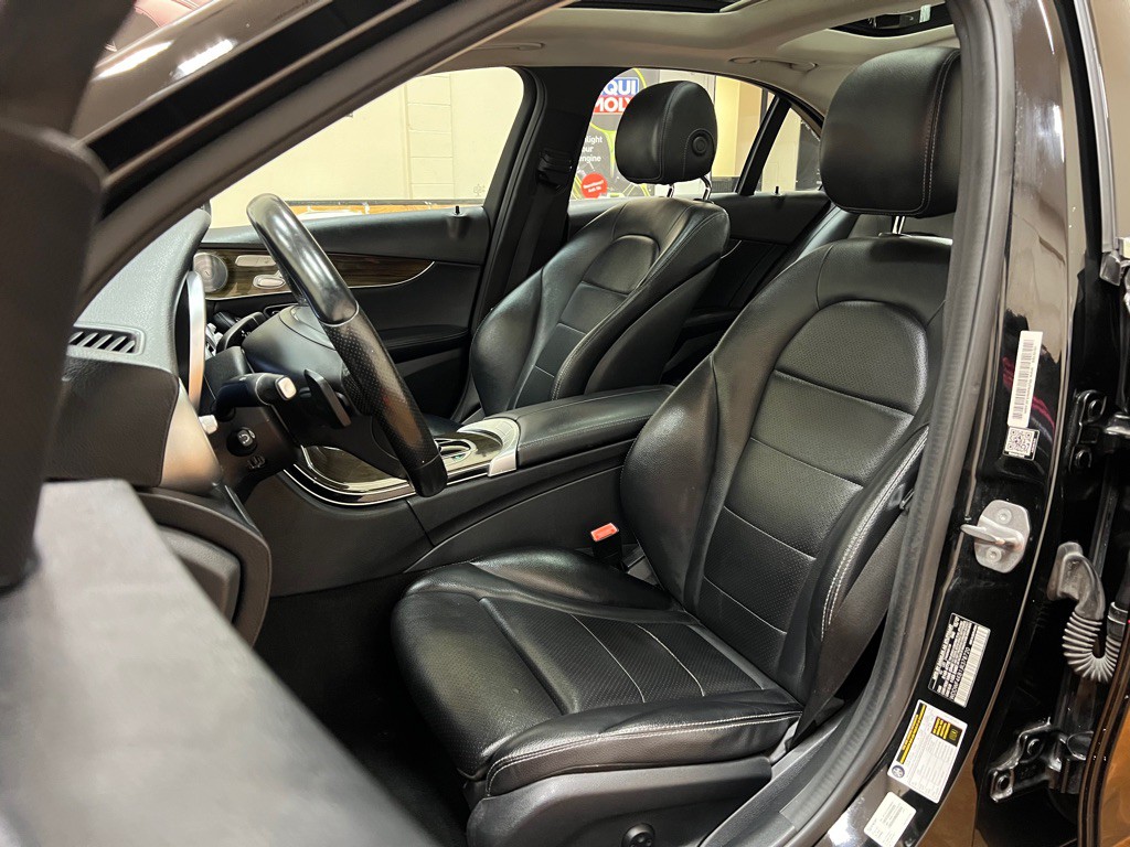 2018 Mercedes-Benz C-Class Image 29