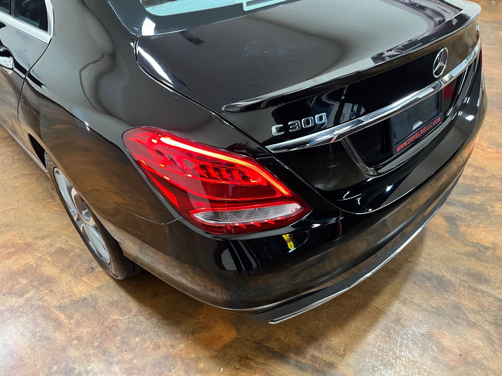 2018 Mercedes-Benz C-Class Image 41