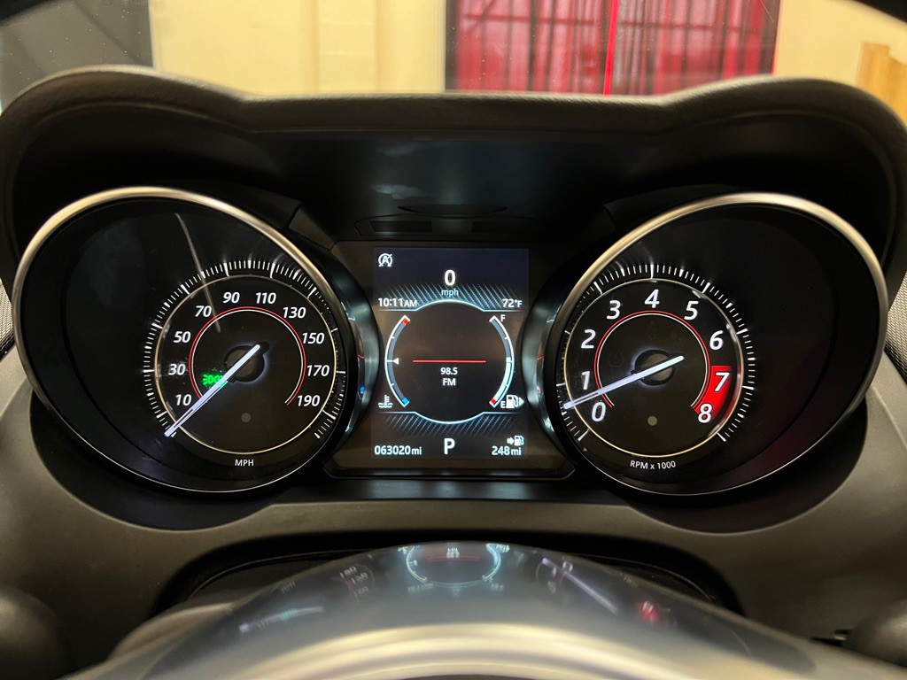 2019 Jaguar F-TYPE Image 26