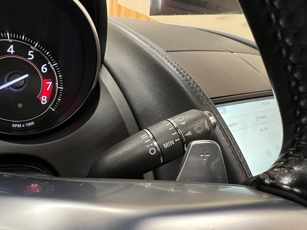 2019 Jaguar F-TYPE Image 29