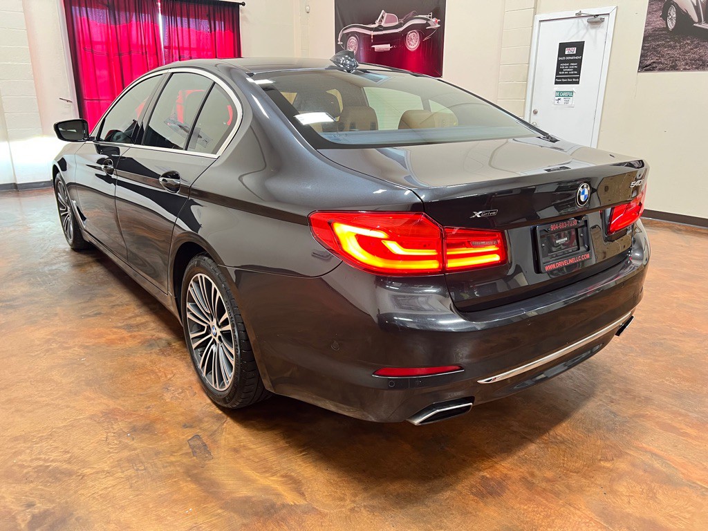 2019 BMW 5 Series Image 7