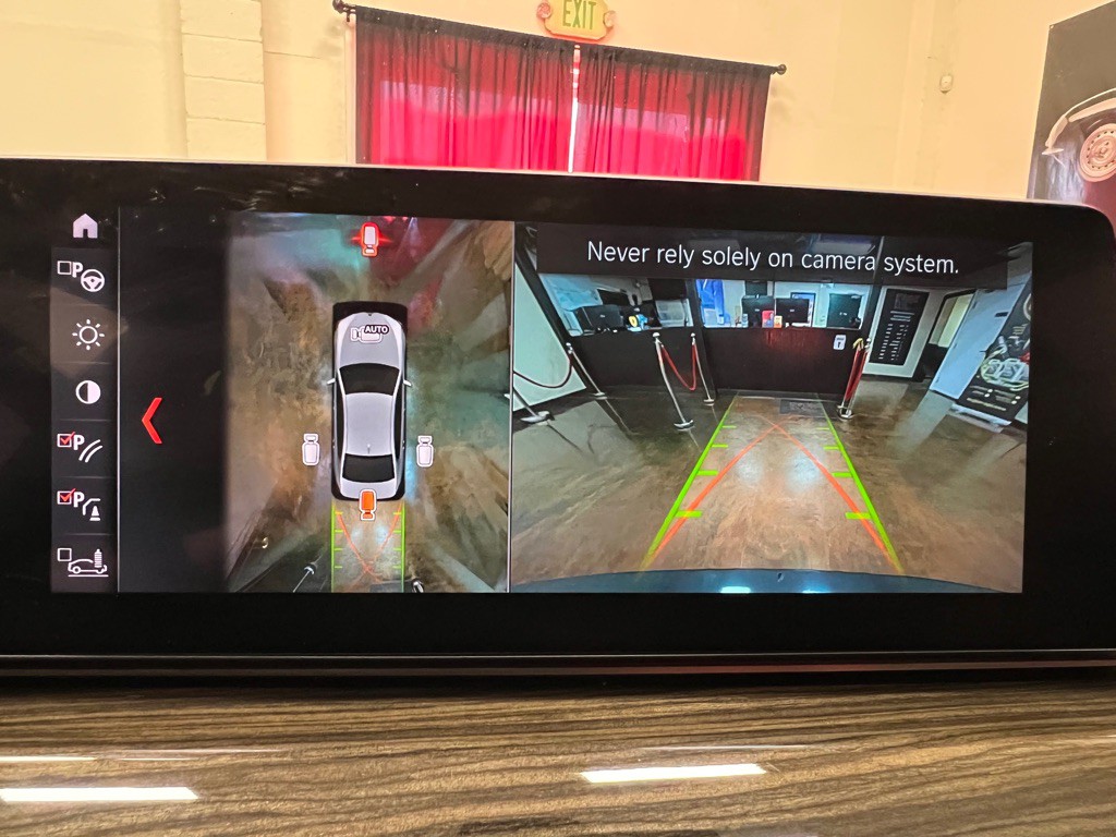 2019 BMW 5 Series Image 26