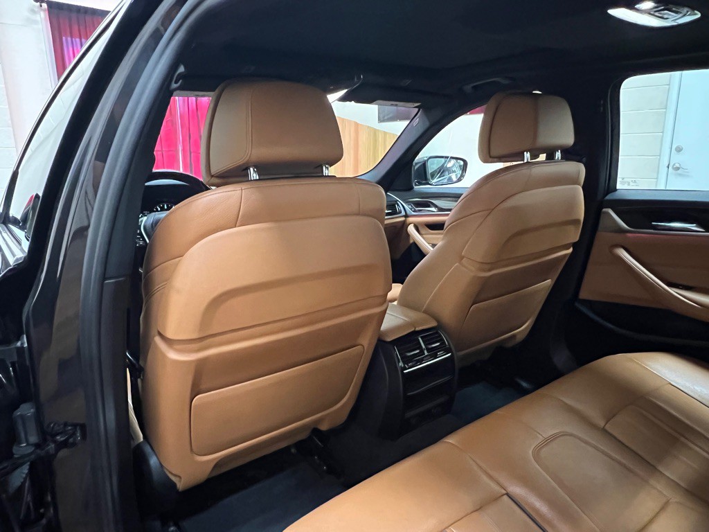 2019 BMW 5 Series Image 33