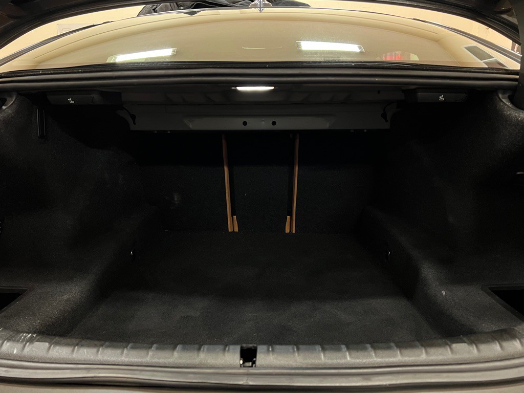 2019 BMW 5 Series Image 38