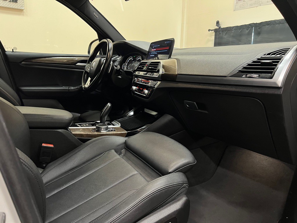 2019 BMW X3 Image 18