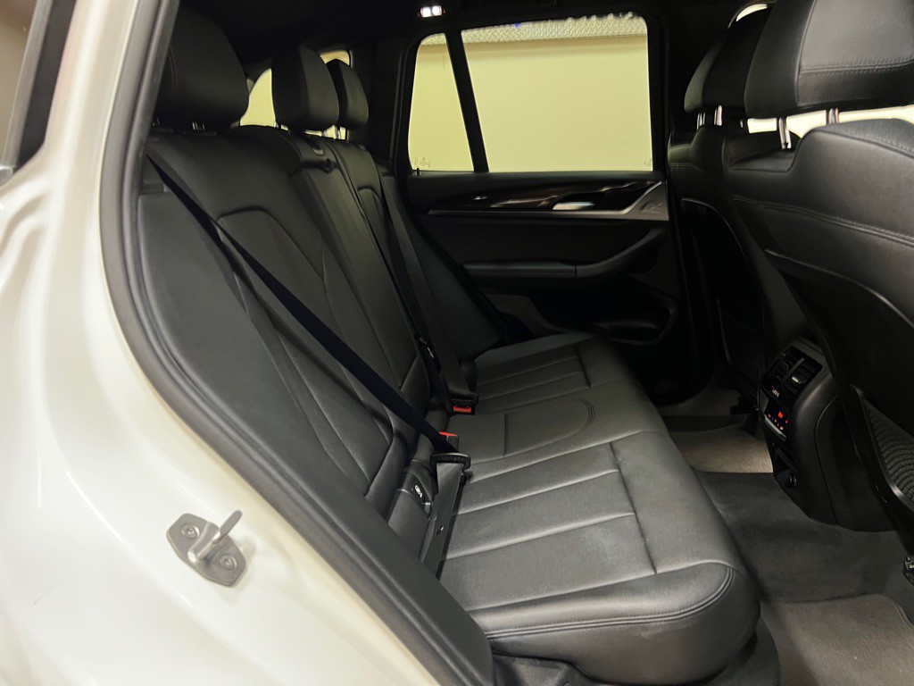 2019 BMW X3 Image 33