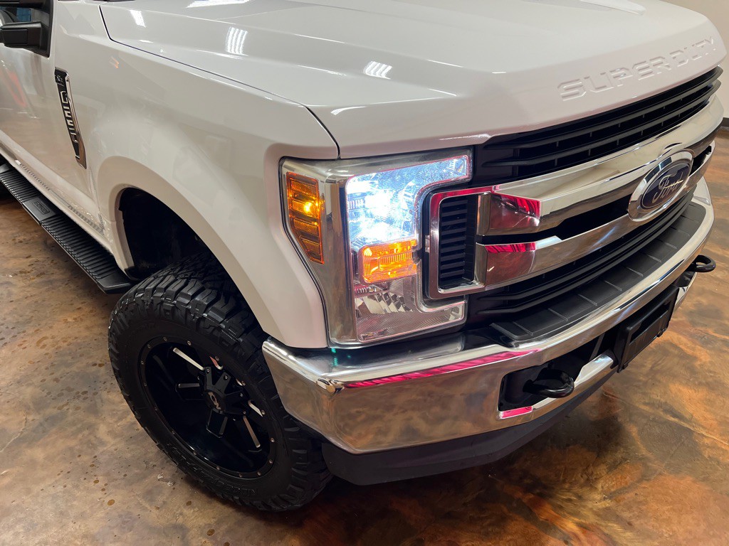 2019 Ford F-250 Image 38