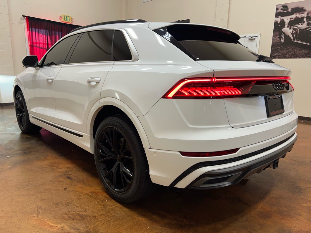2021 Audi Q8 Image 7