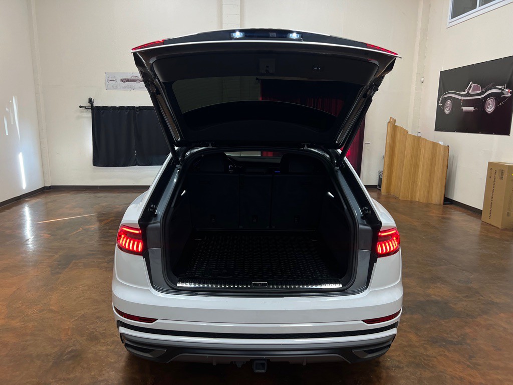 2021 Audi Q8 Image 14