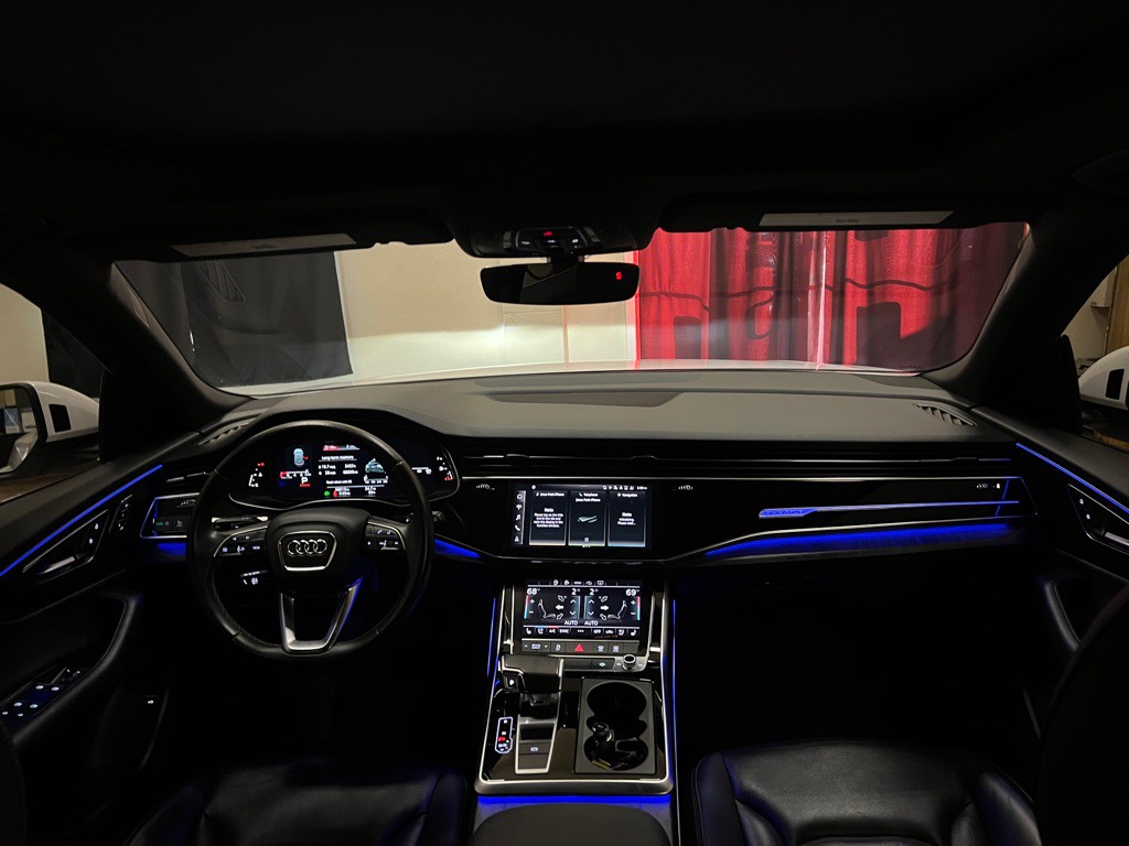 2021 Audi Q8 Image 19