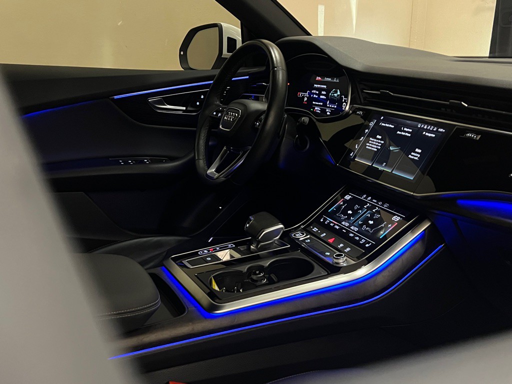 2021 Audi Q8 Image 20