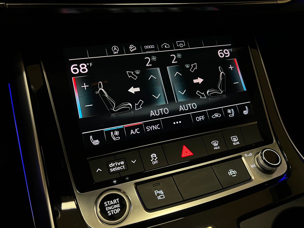 2021 Audi Q8 Image 28