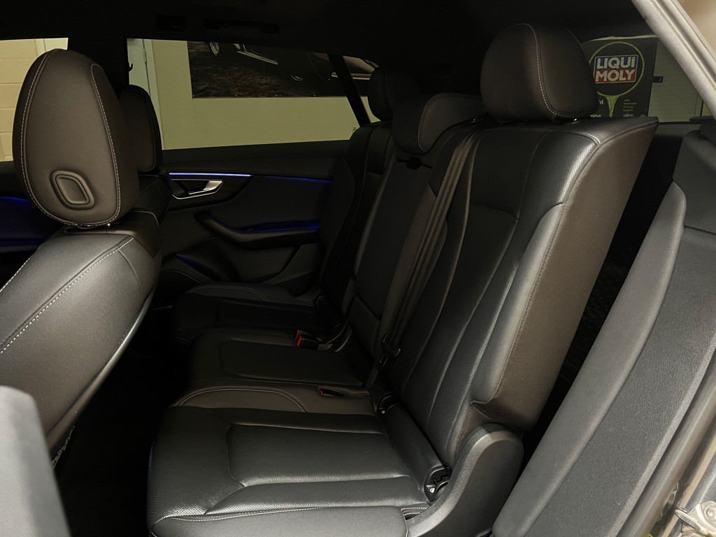 2021 Audi Q8 Image 39