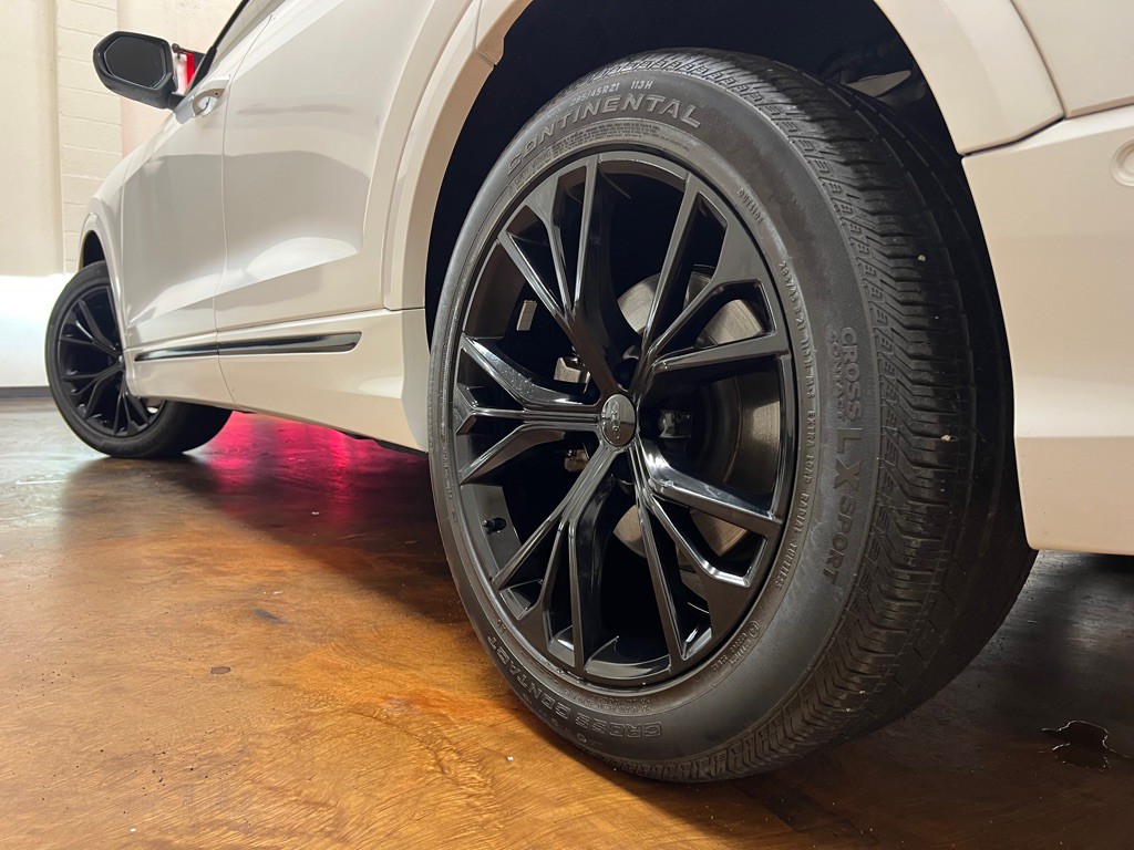 2021 Audi Q8 Image 48