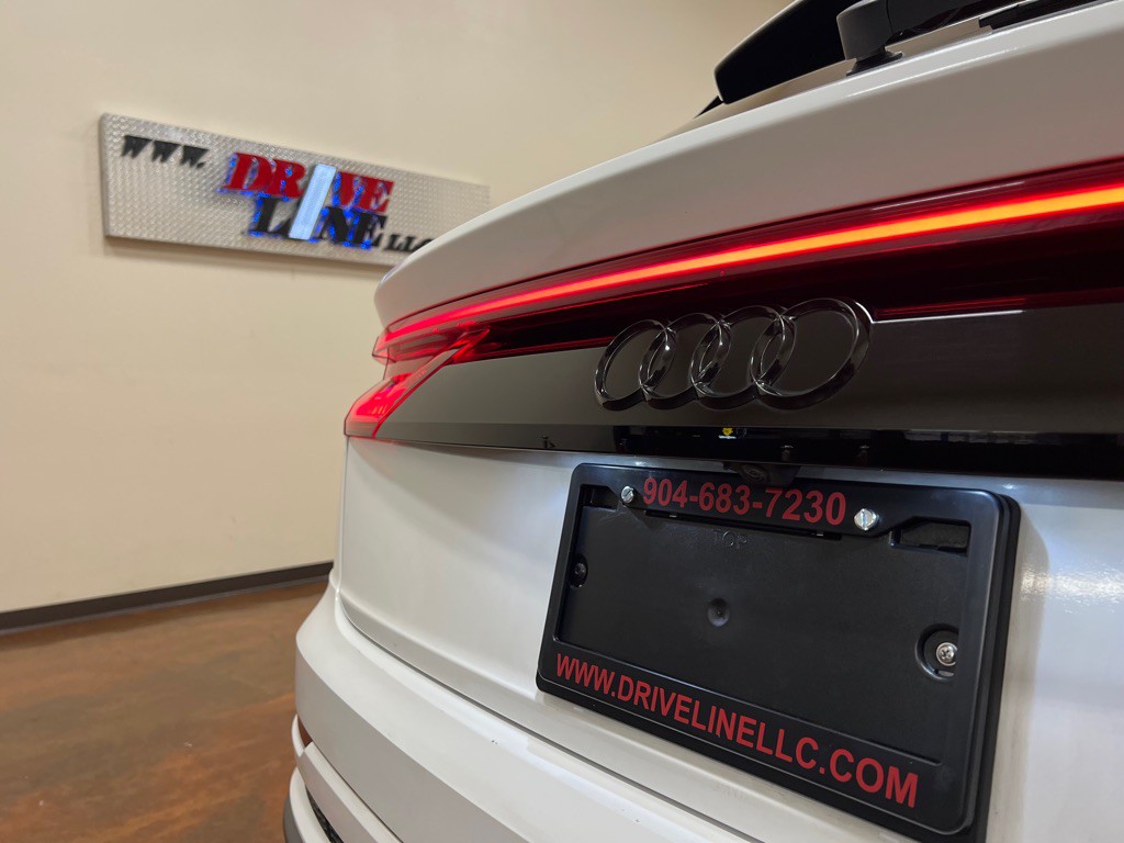 2021 Audi Q8 Image 52