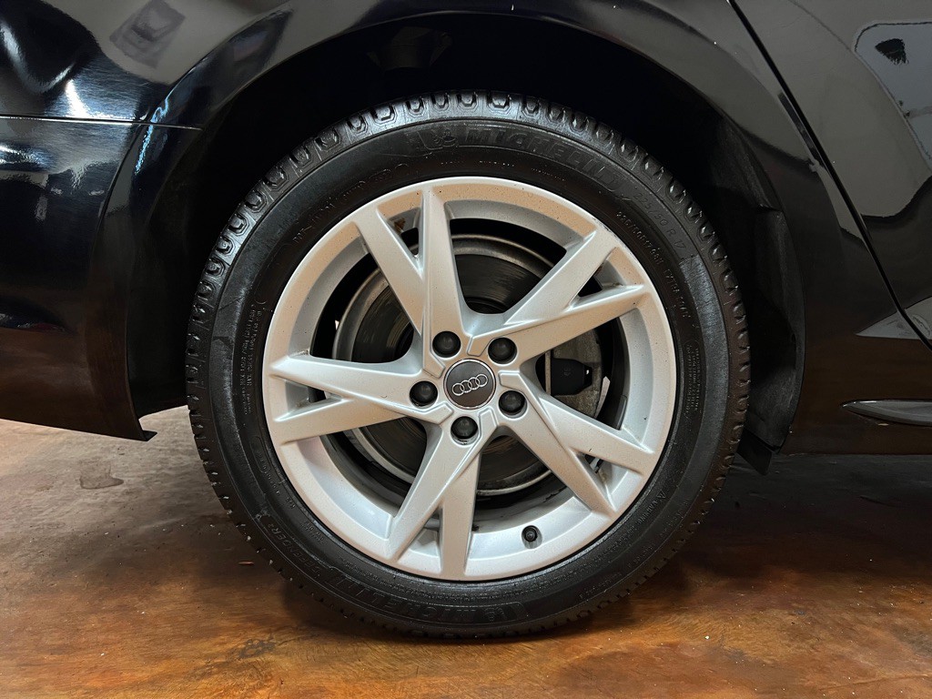 2018 Audi A4 Image 12