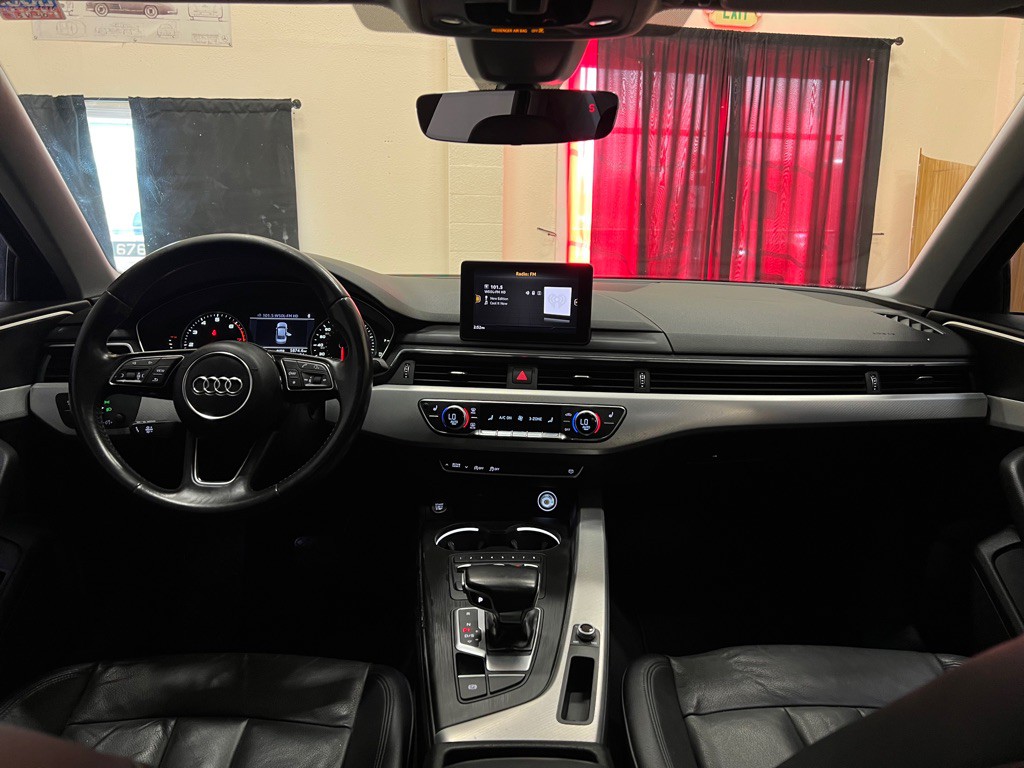 2018 Audi A4 Image 16