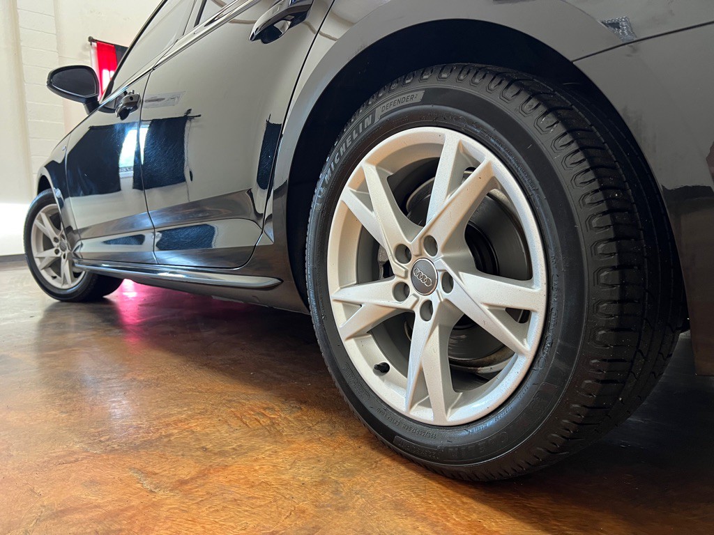 2018 Audi A4 Image 38