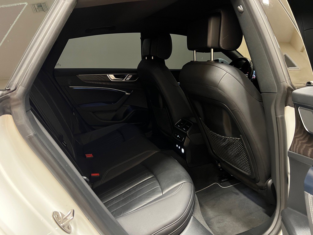 2020 Audi A7 Image 45