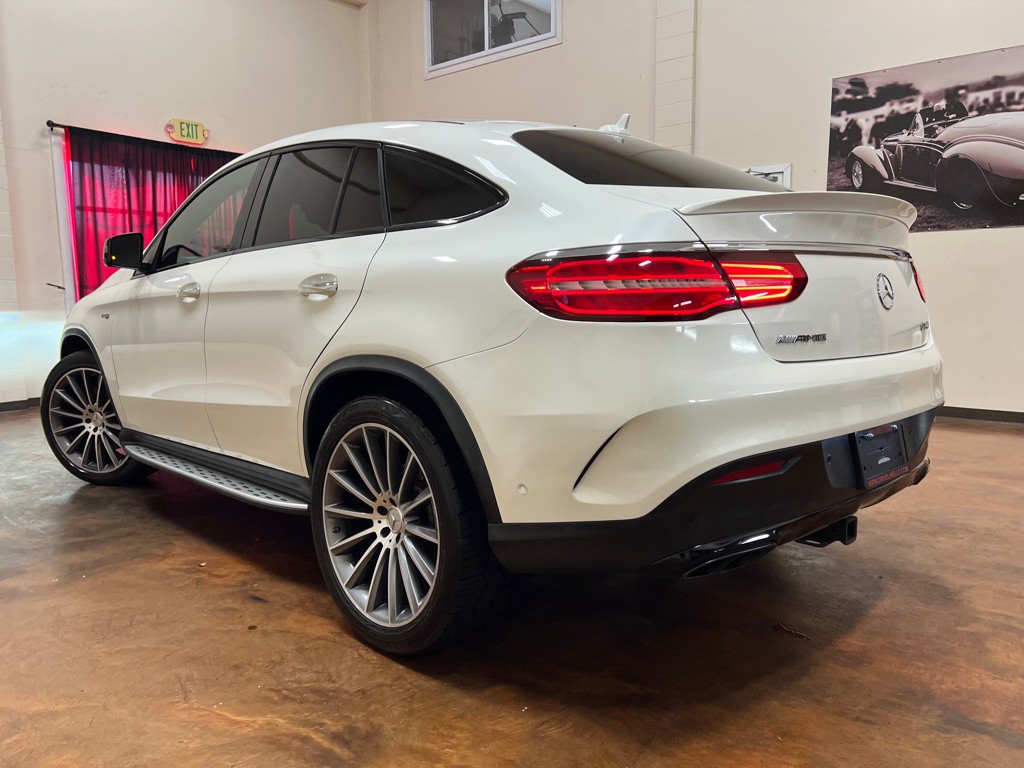 2019 Mercedes-Benz GLE-Class Image 2