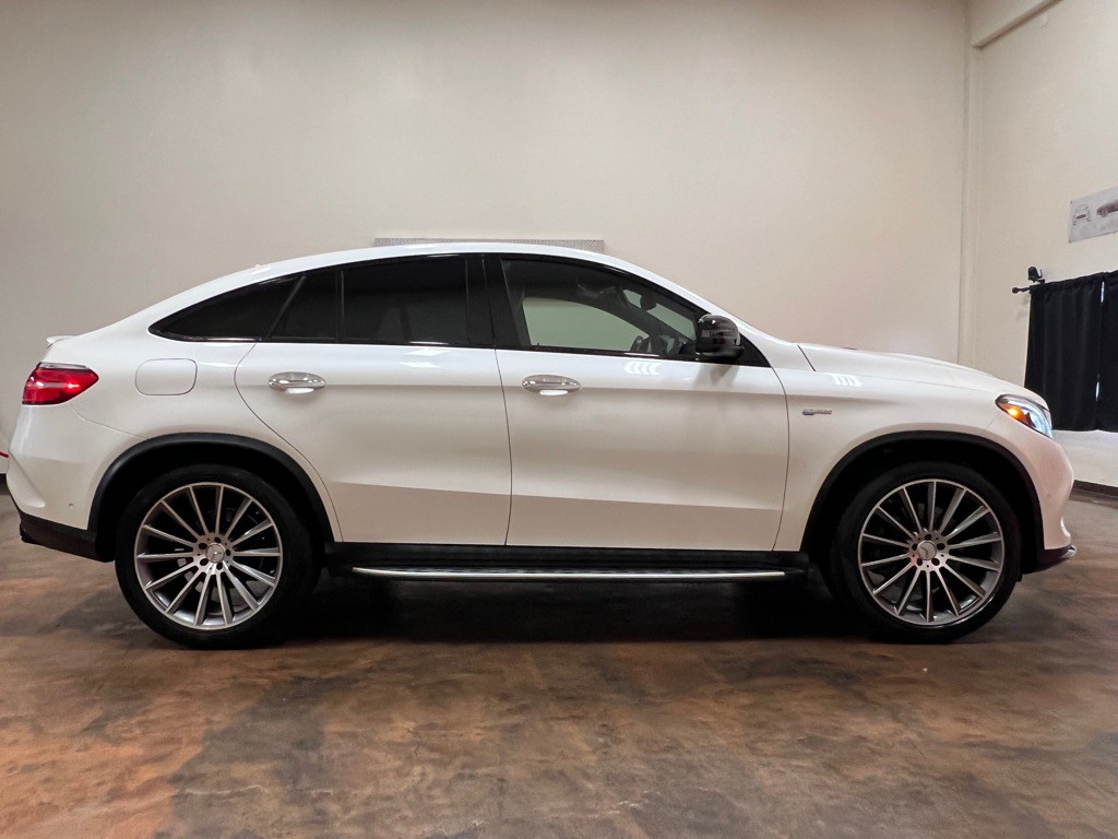 2019 Mercedes-Benz GLE-Class Image 10