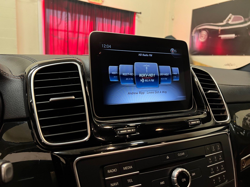 2019 Mercedes-Benz GLE-Class Image 26