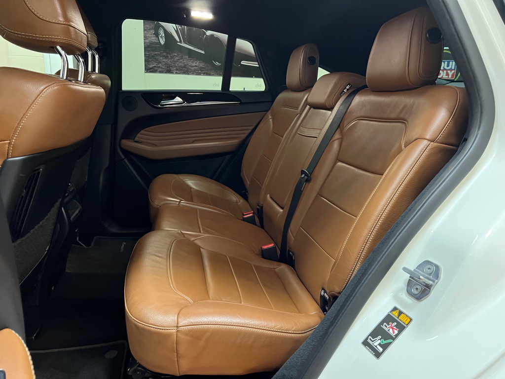 2019 Mercedes-Benz GLE-Class Image 34