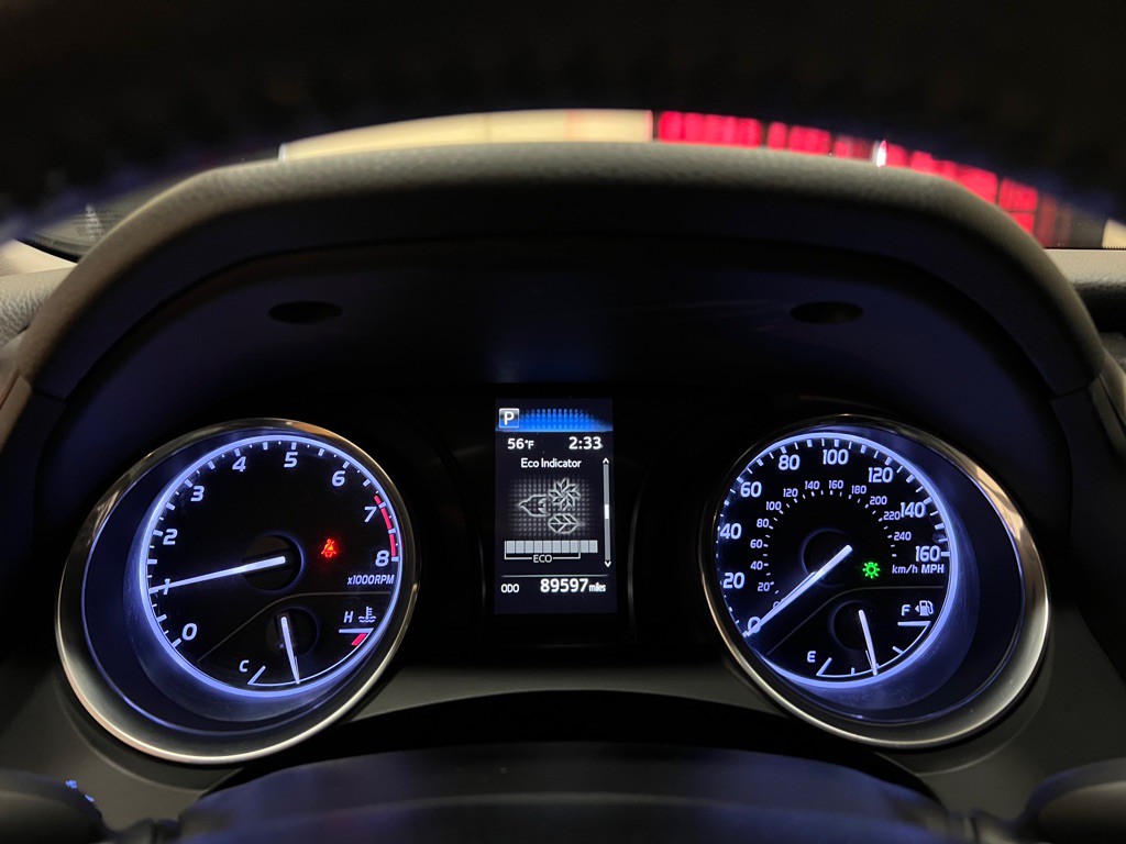 2019 Toyota Camry Image 20