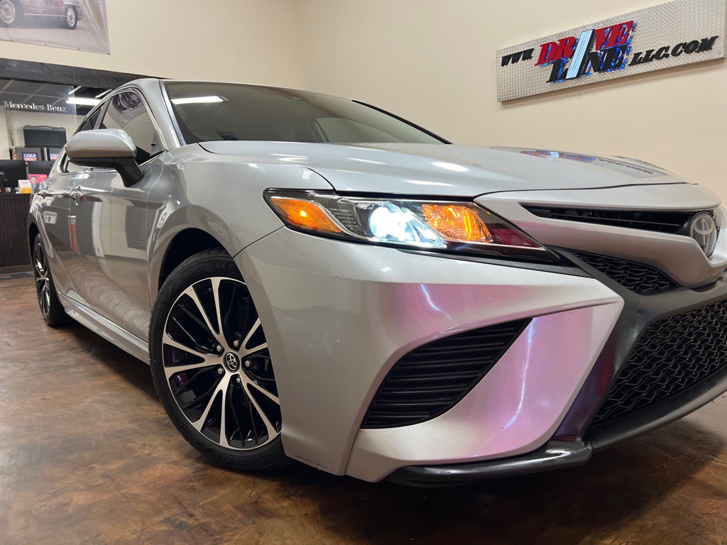 2019 Toyota Camry Image 34