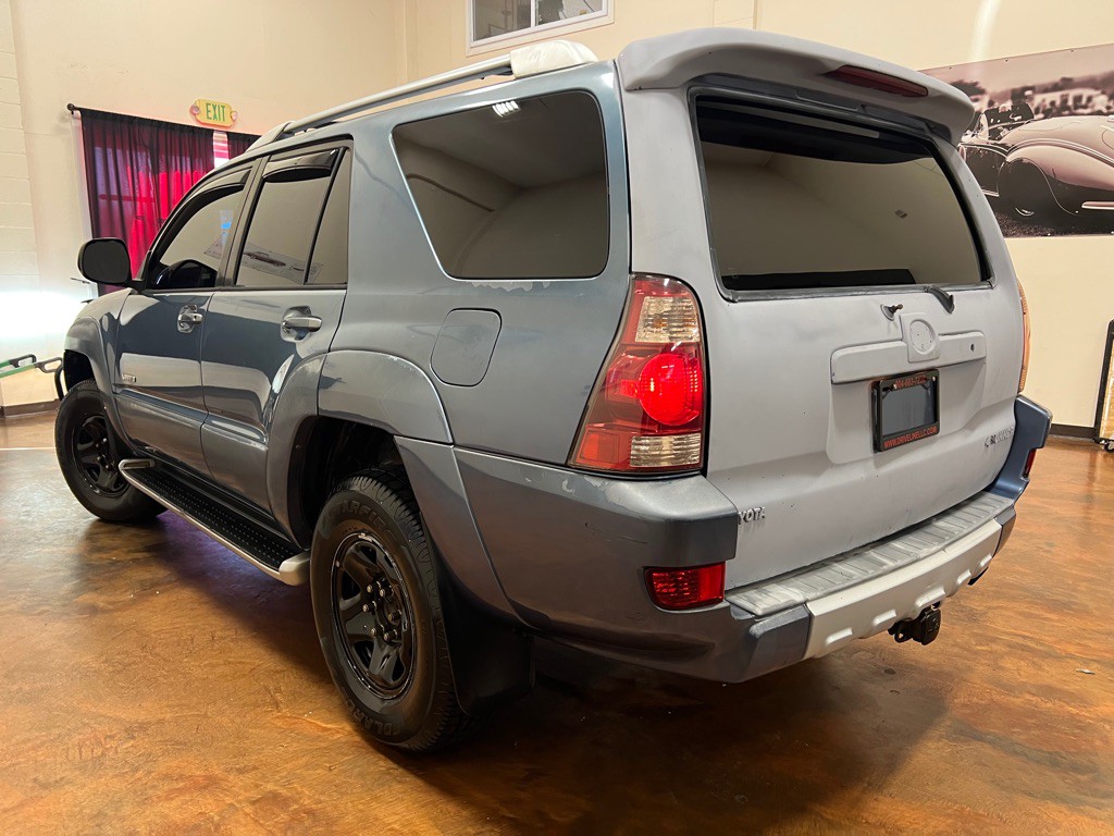 2003 Toyota 4Runner Image 2