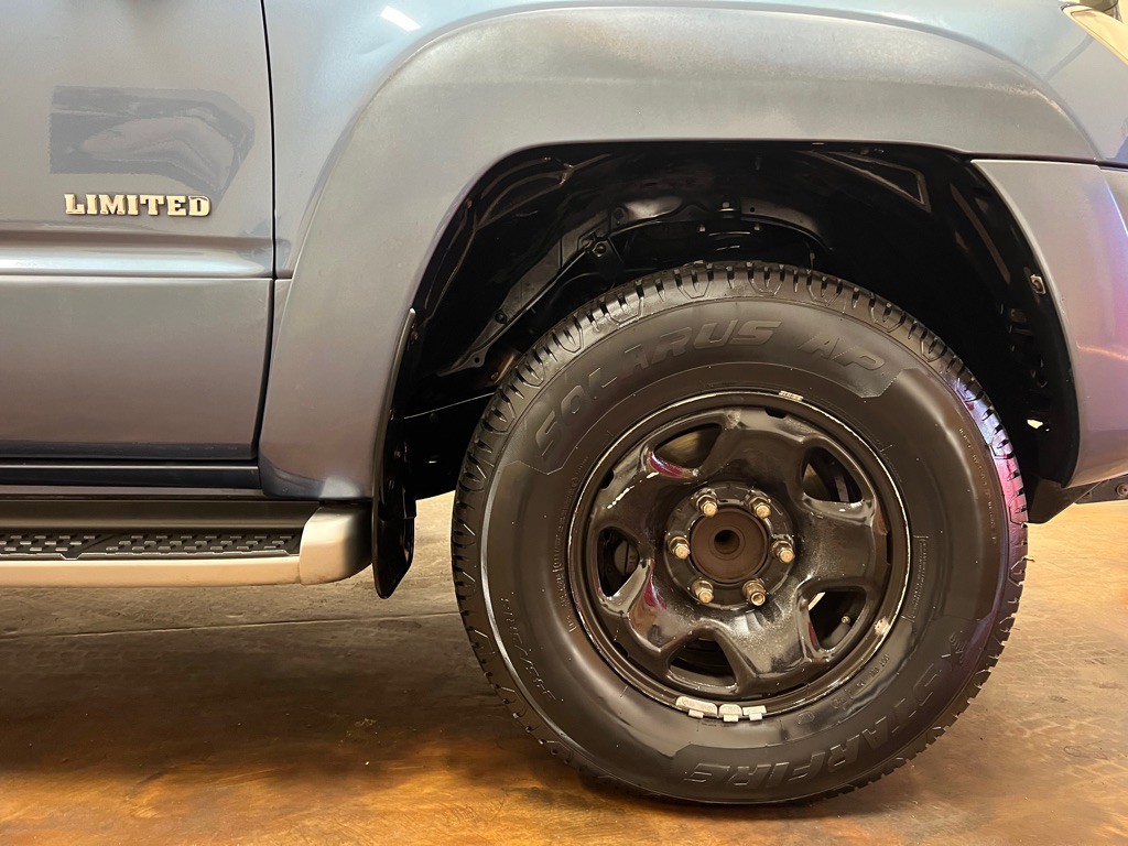 2003 Toyota 4Runner Image 10