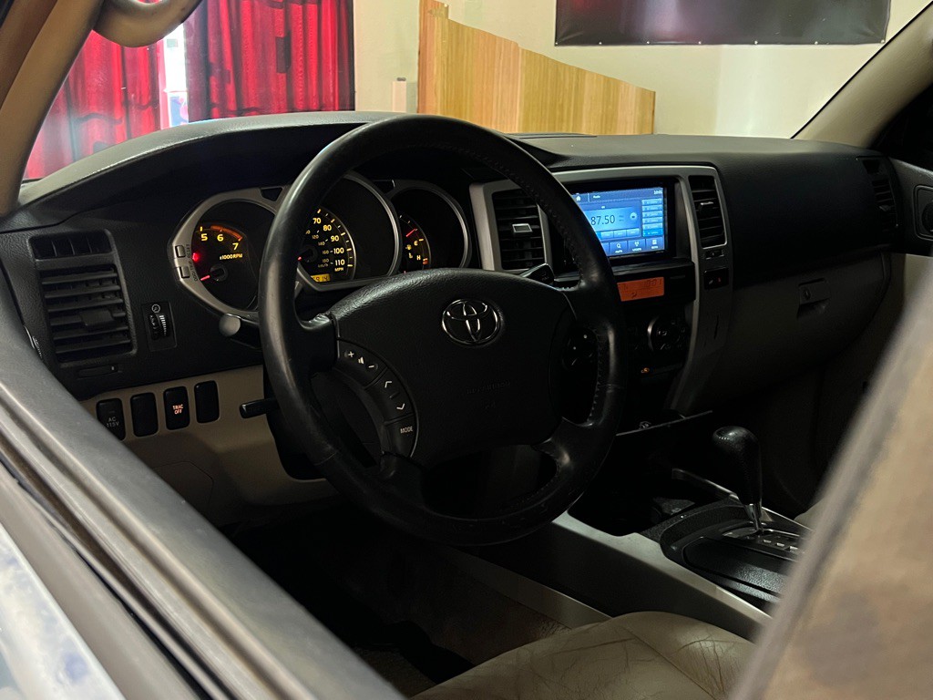 2003 Toyota 4Runner Image 14