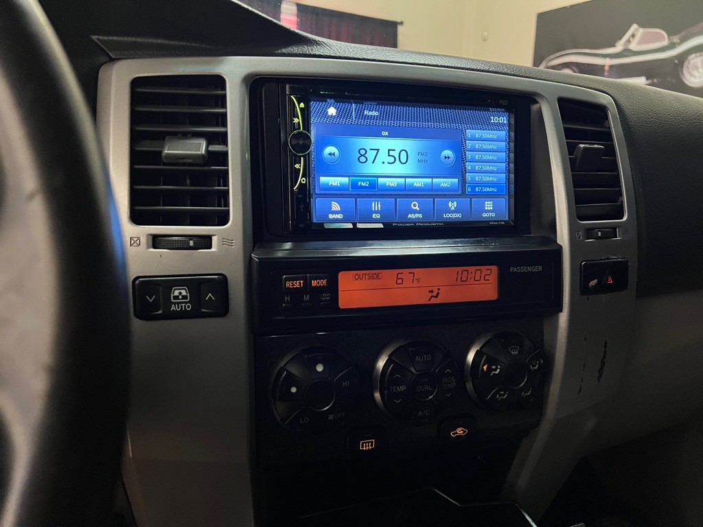 2003 Toyota 4Runner Image 19