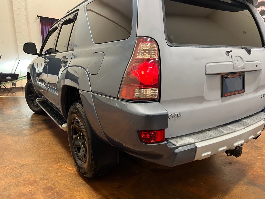 2003 Toyota 4Runner Image 26